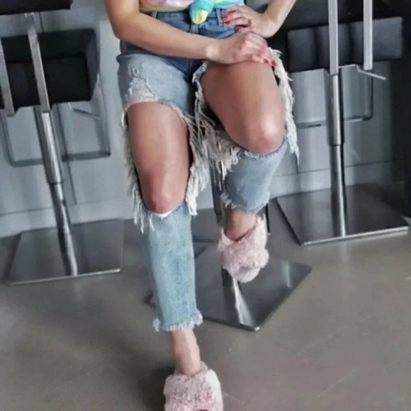 CASUAL DOLLZ Distressed Jeans - Picture 3 of 5